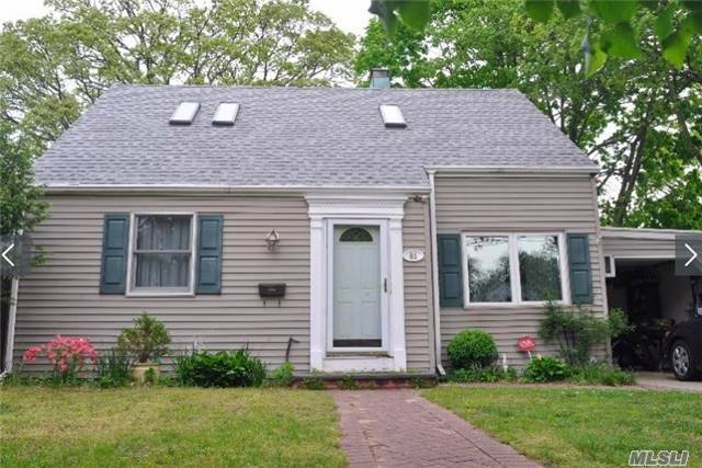 Primary Photo - 81 Jedwood Pl
