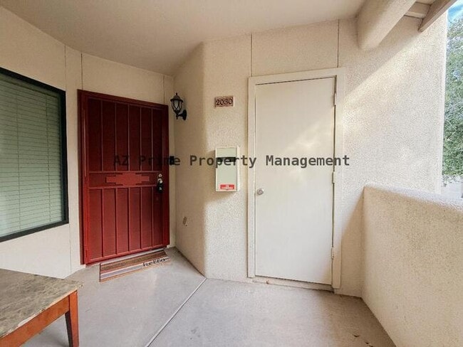 Foto del edificio - 750 E Northern Ave