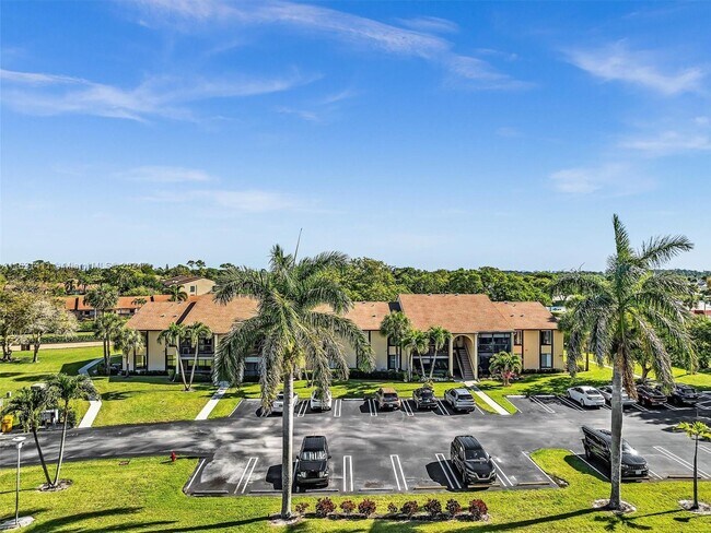 Foto del edificio - 805 Sky Pine Way