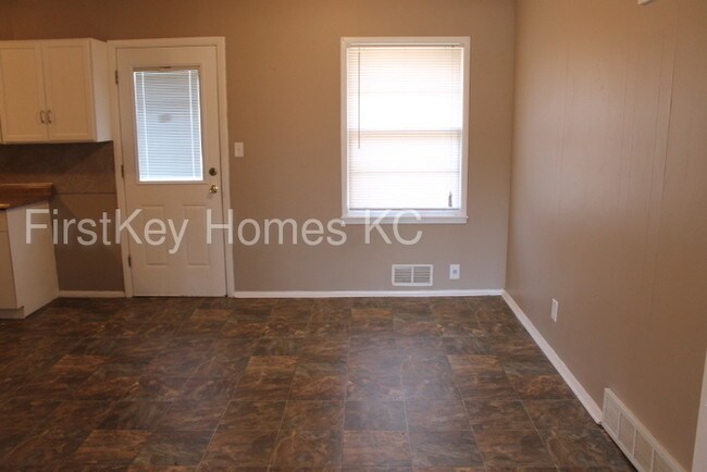Building Photo - 8503 Booth Ave