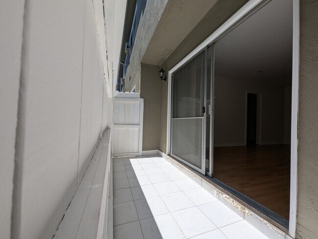 Patio privado - 3677 Jasmine Ave
