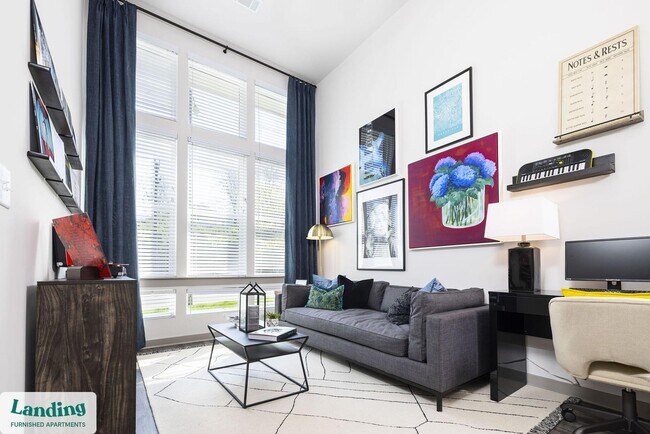 Building Photo - 2165 Nolensville Pk