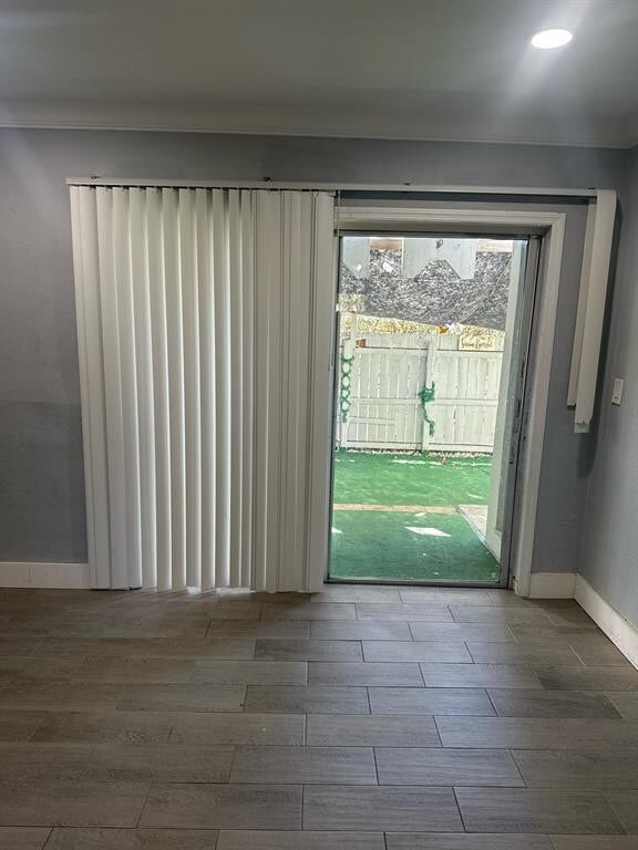 Foto del edificio - 941 NE 169th St