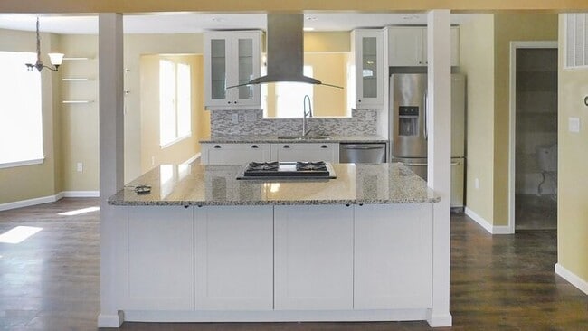 Building Photo - 22643 Kinnegad Dr