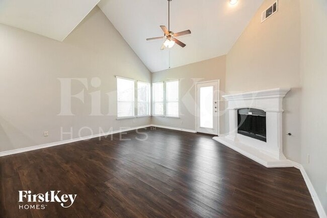 Building Photo - 4813 Jon Boat Dr