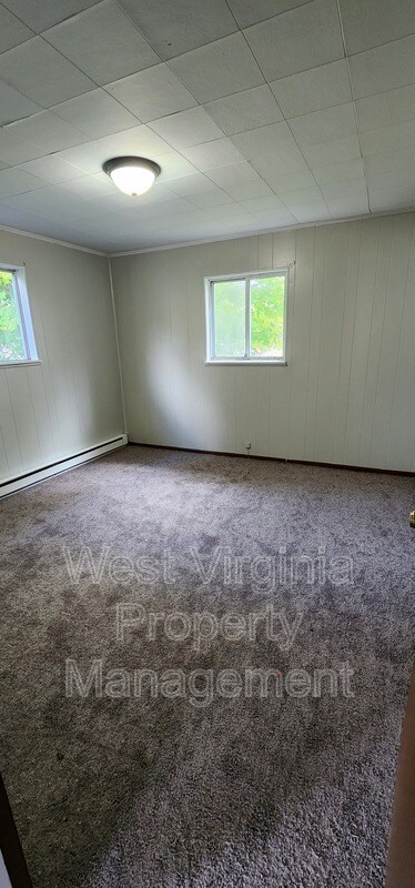 Foto del edificio - 112 Breezemont Ln