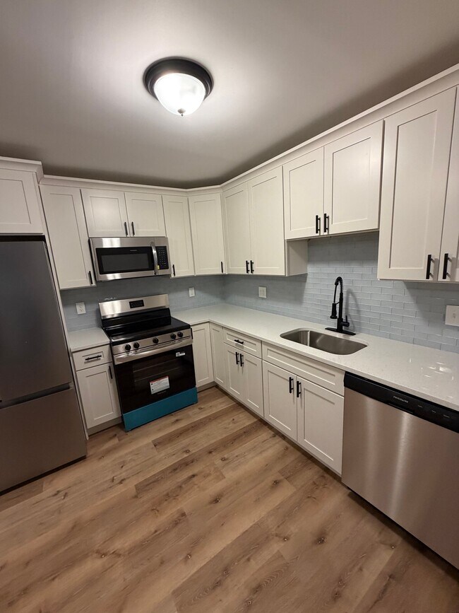 Foto del edificio - 251 Locust Ln