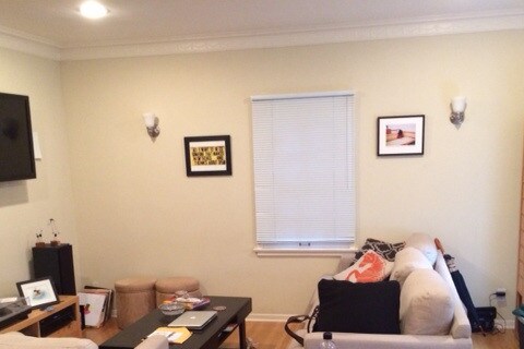 living room - 231 S Poinsettia Pl