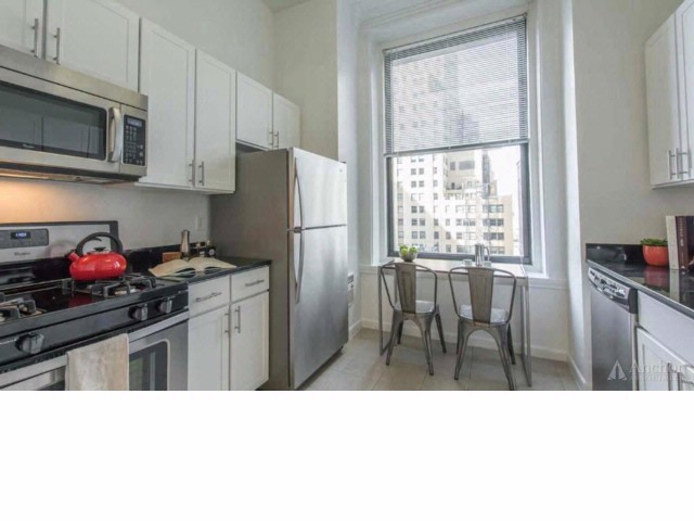 Primary Photo - 71 Broadway