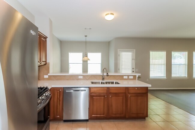Foto del edificio - 5608 Kleberg Trail