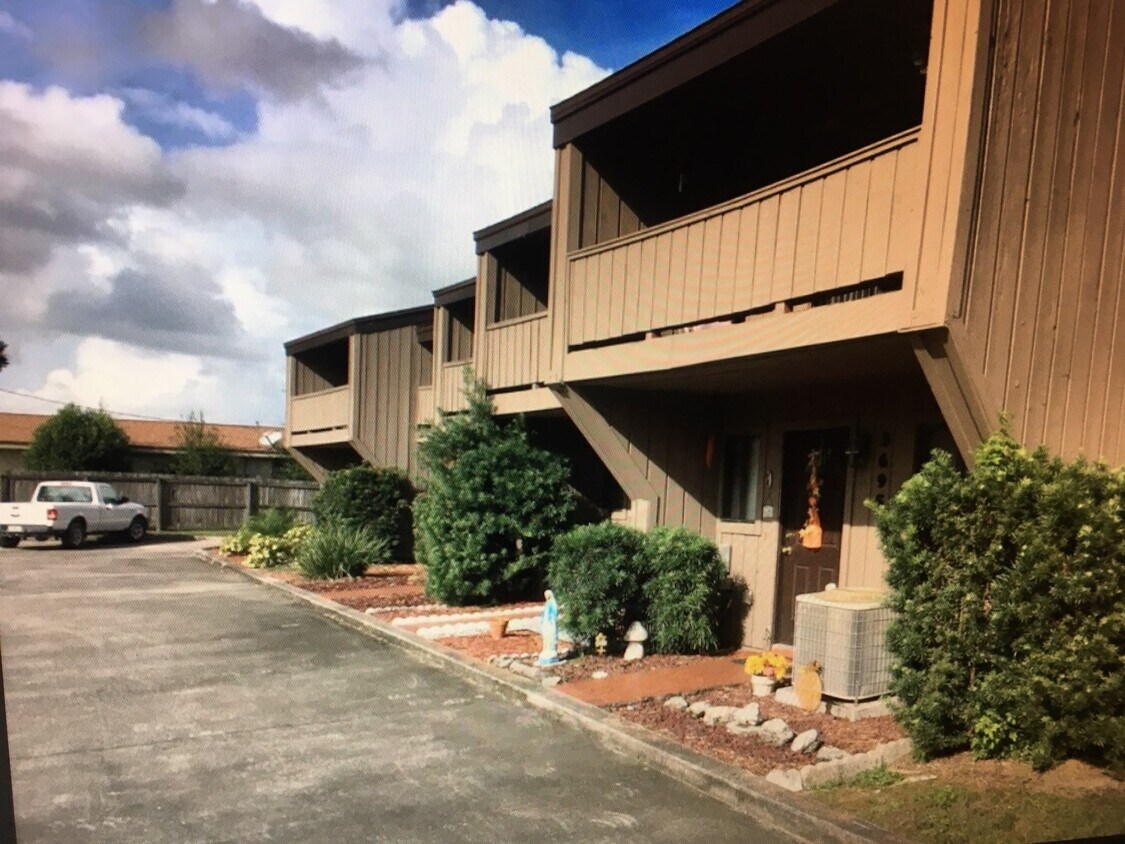 Foto del edificio - 3695 Royal Oak Dr