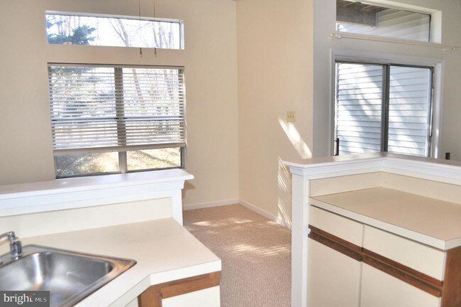 Building Photo - 24A Deer Run Ct