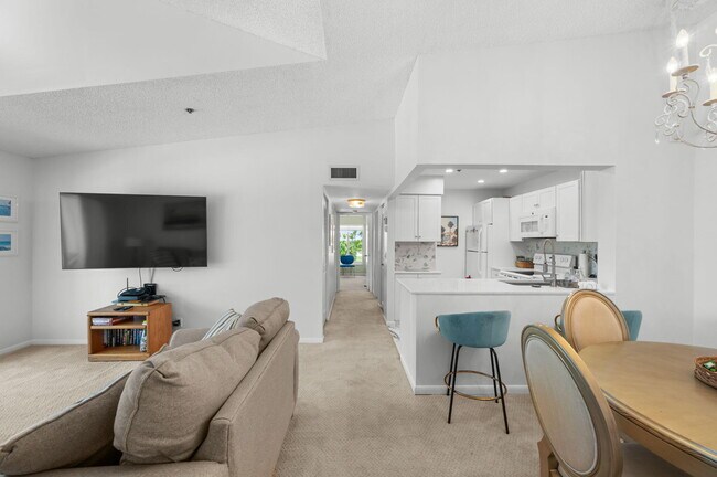 Foto del edificio - 4436 NE Ocean Blvd