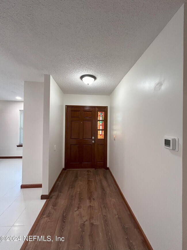 Foto del edificio - 12421 Bears Den Ct