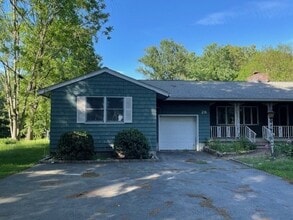 Building Photo - 28 Edgewood Rd