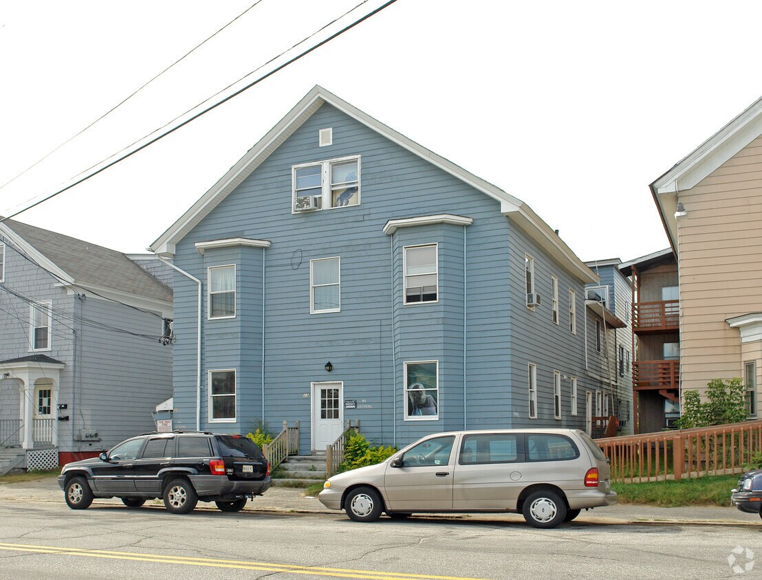 25 Spring St, Auburn, ME 04210 Apartments in Auburn, ME
