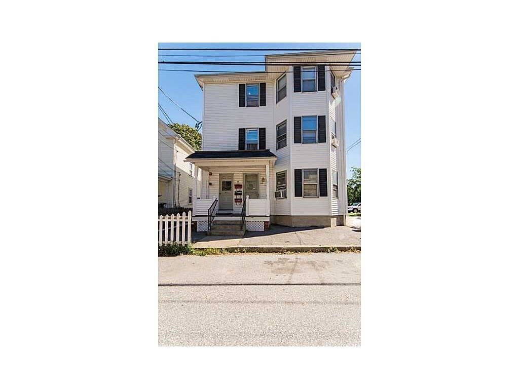 Primary Photo - 50 Warren Ave