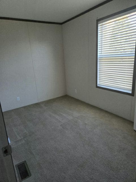 Foto del edificio - 4905 E Itasca St