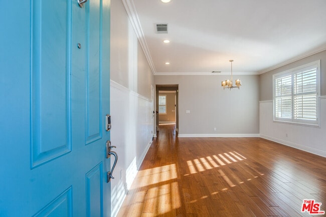 Foto del edificio - 24040 Dandelion Ln