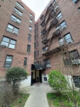 Building Photo - 144-89 38th Ave