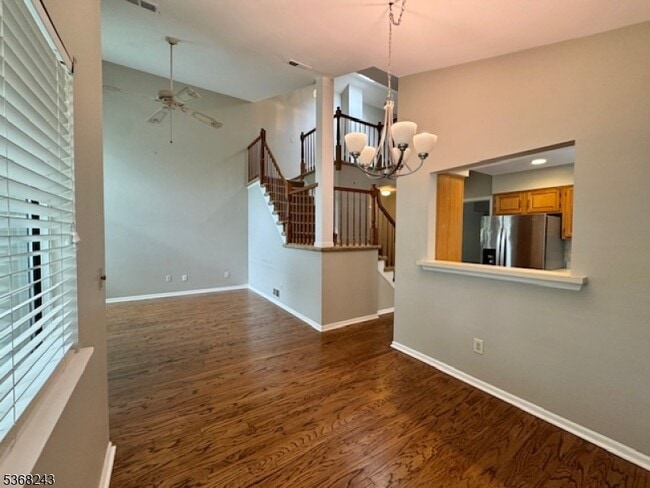 Building Photo - 64 Bentley Ct