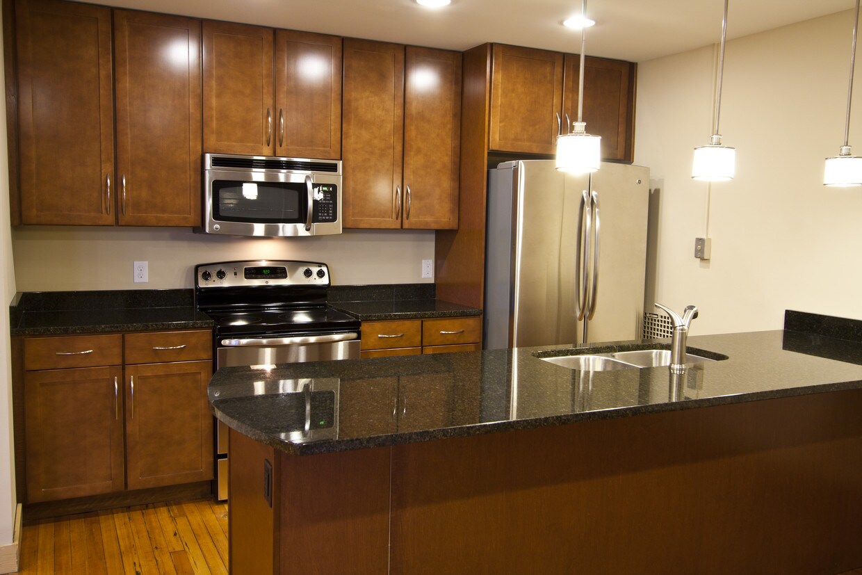Foto principal - 129 N 10th St