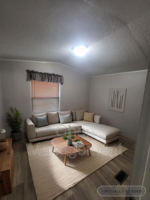 Foto del edificio - 3510 Bluegrass Park Dr