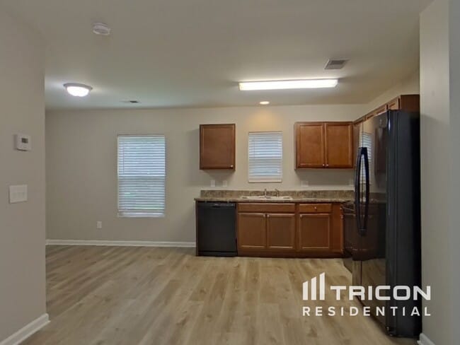 Building Photo - 171 Tybo Dr