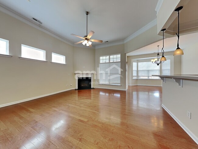 Building Photo - 1711 Almond Willow Way