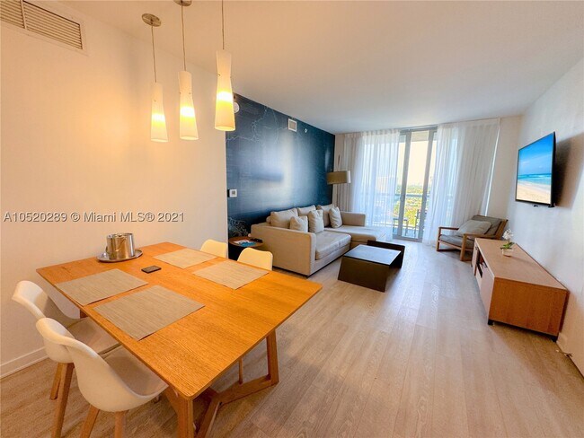 Foto del edificio - 2602 Hallandale Ave