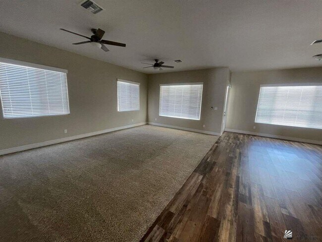 Foto del edificio - 14577 E 47th Ln