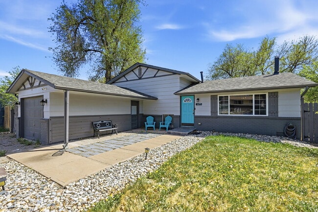 Photo - $2,040.95, 3-bed, 2-bathroom located in Colorado Springs with a large backyard Apartment