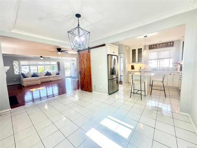 Foto del edificio - 264 Lafayette Blvd