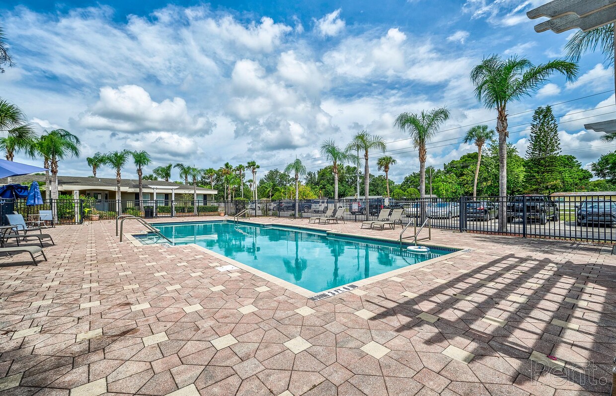 Everest Gardens - 1818 9th Ave E Bradenton, FL - Apartments for Rent in ...