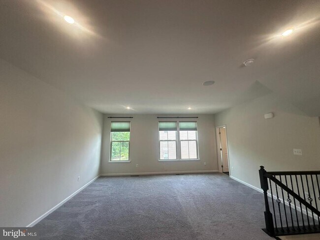 Foto del edificio - 10402 Steeplechase Run Ln