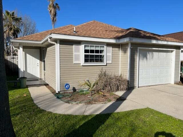 Foto principal - 237 Bent Arrow Dr
