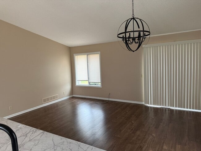 Foto del edificio - 3 Bedroom, 3 Bath Home for rent Close to t...