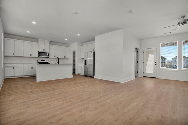 Foto del edificio - 4805 W Sturgeon St