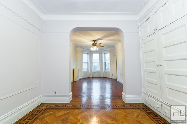 Building Photo - 184 Ocean Pkwy