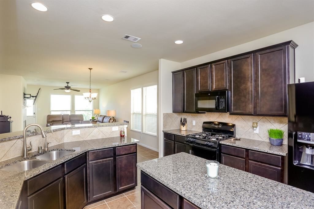 Foto principal - 21514 Bedias Creek Dr