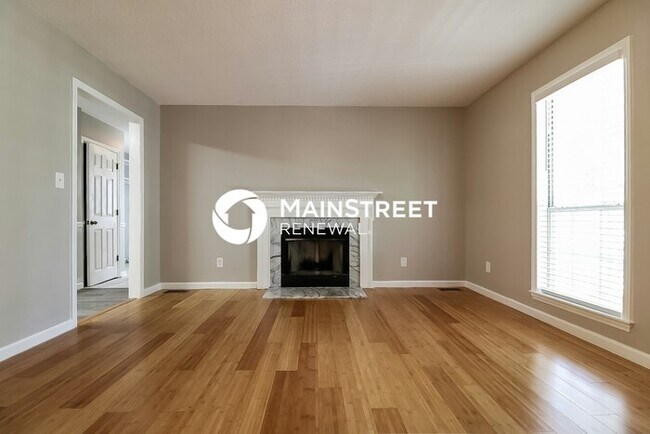 Foto del edificio - 3 Bedroom Pet-Friendly Home in Holly Springs, NC with Main Street Renewal