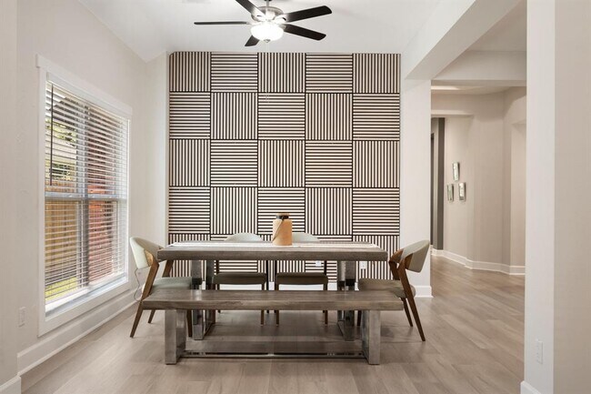 Foto del edificio - 3539 Laurel Bay Loop