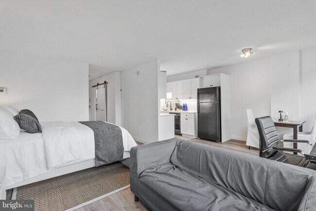 Foto del edificio - 2201 L St NW