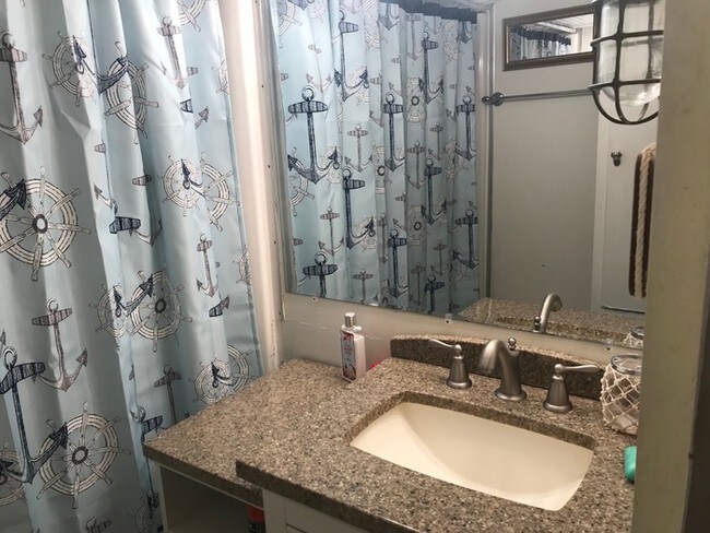 House Boat On Clemson Marina Condo For Rent In Seneca Sc