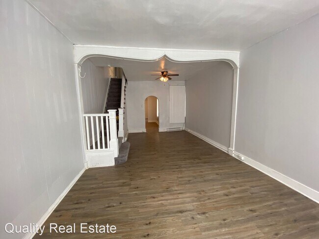 Building Photo - 3 br, 1 bath House - 2235 Dickinson st