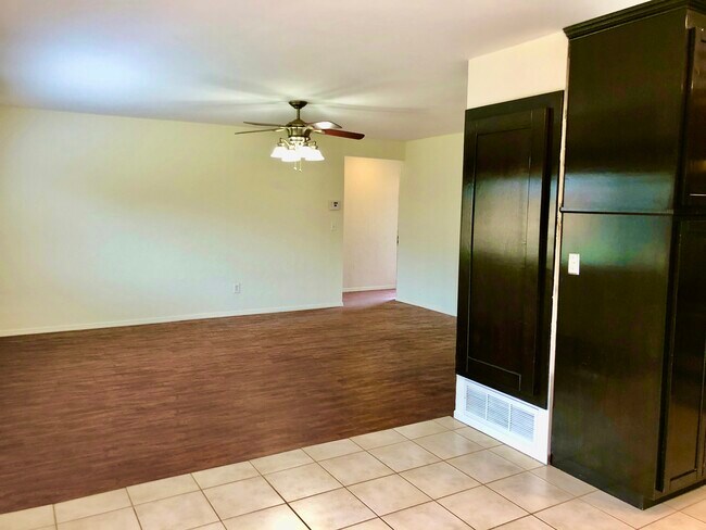 Foto del edificio - 2217 Boundary St