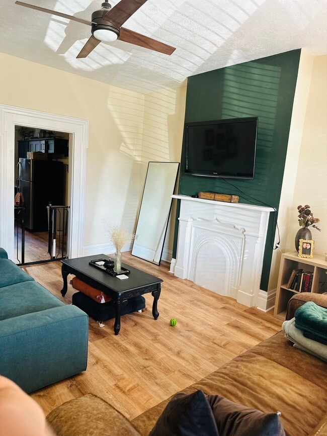 Living Room - 173 36th St