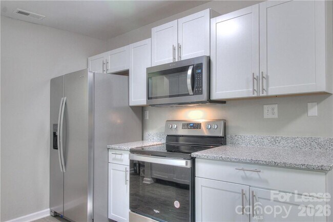 Foto del edificio - 1300 Sharon Dr