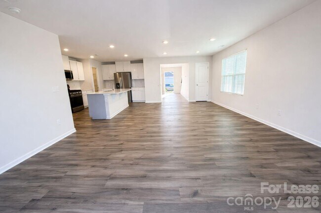 Foto del edificio - 193 Brentwood Dr