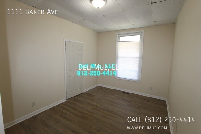Building Photo - 1111 Baker Ave